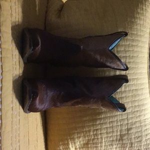 Corral  Auburn Cowhide short boots